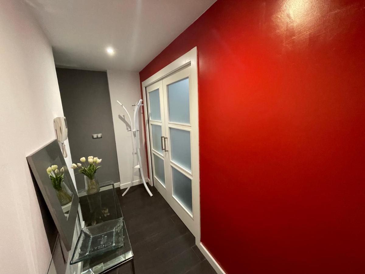 Moderno Apartamento Con Plaza De Garaje En Pleno Centro De Almería Kültér fotó