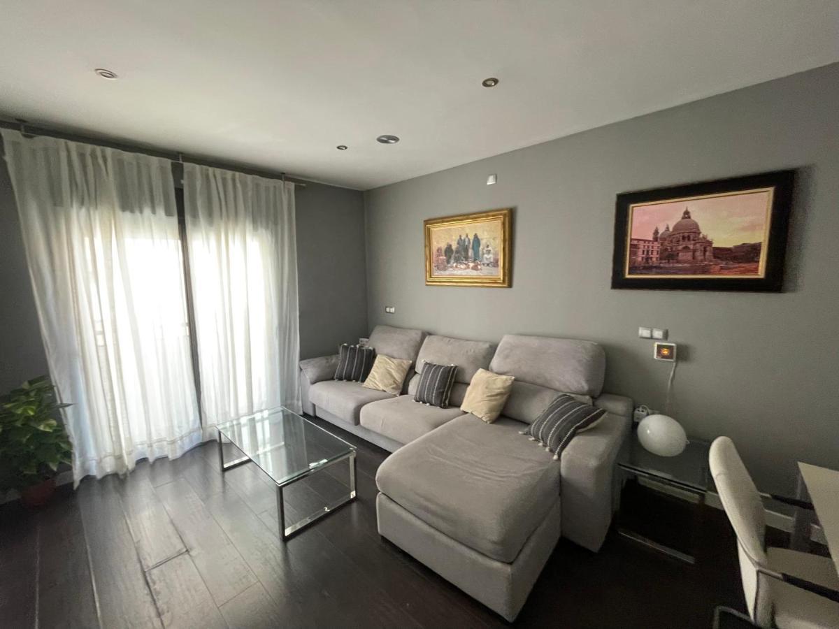 Moderno Apartamento Con Plaza De Garaje En Pleno Centro De Almería Kültér fotó